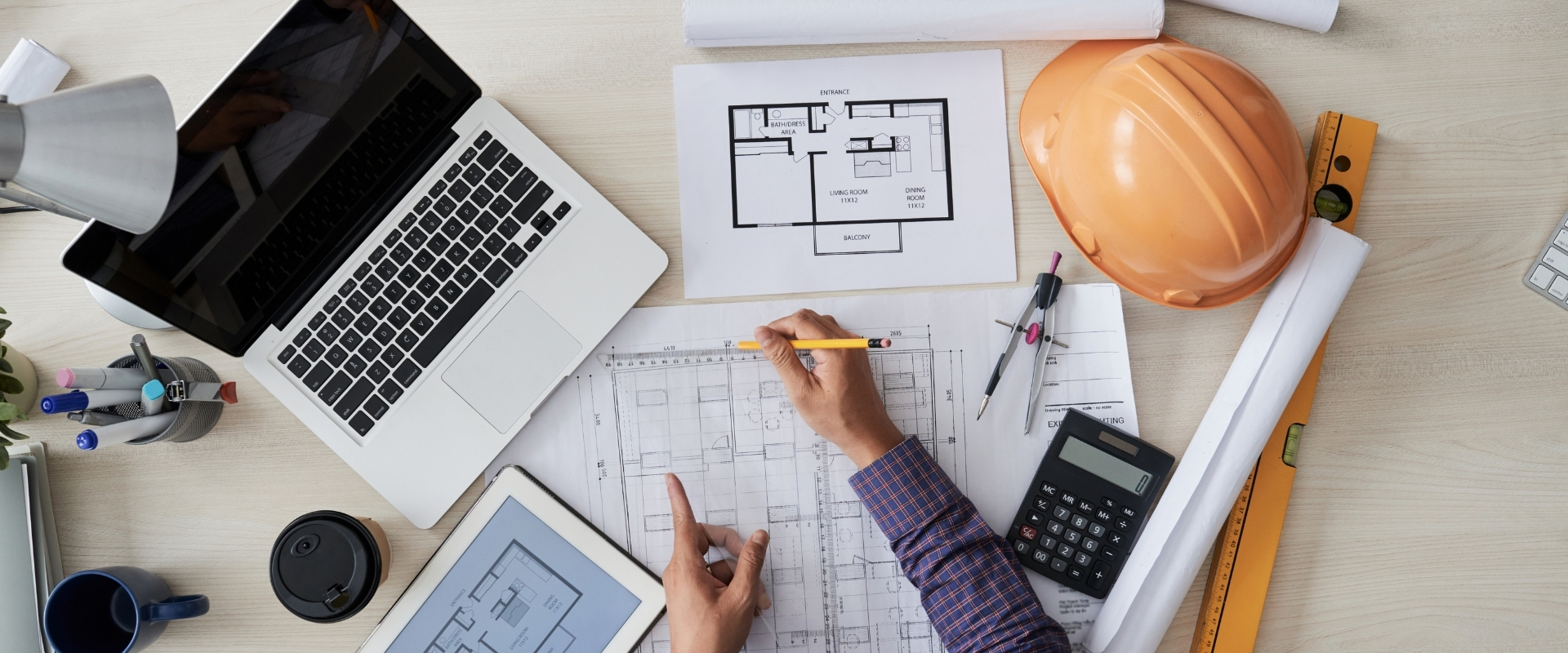 معلومات التواصل